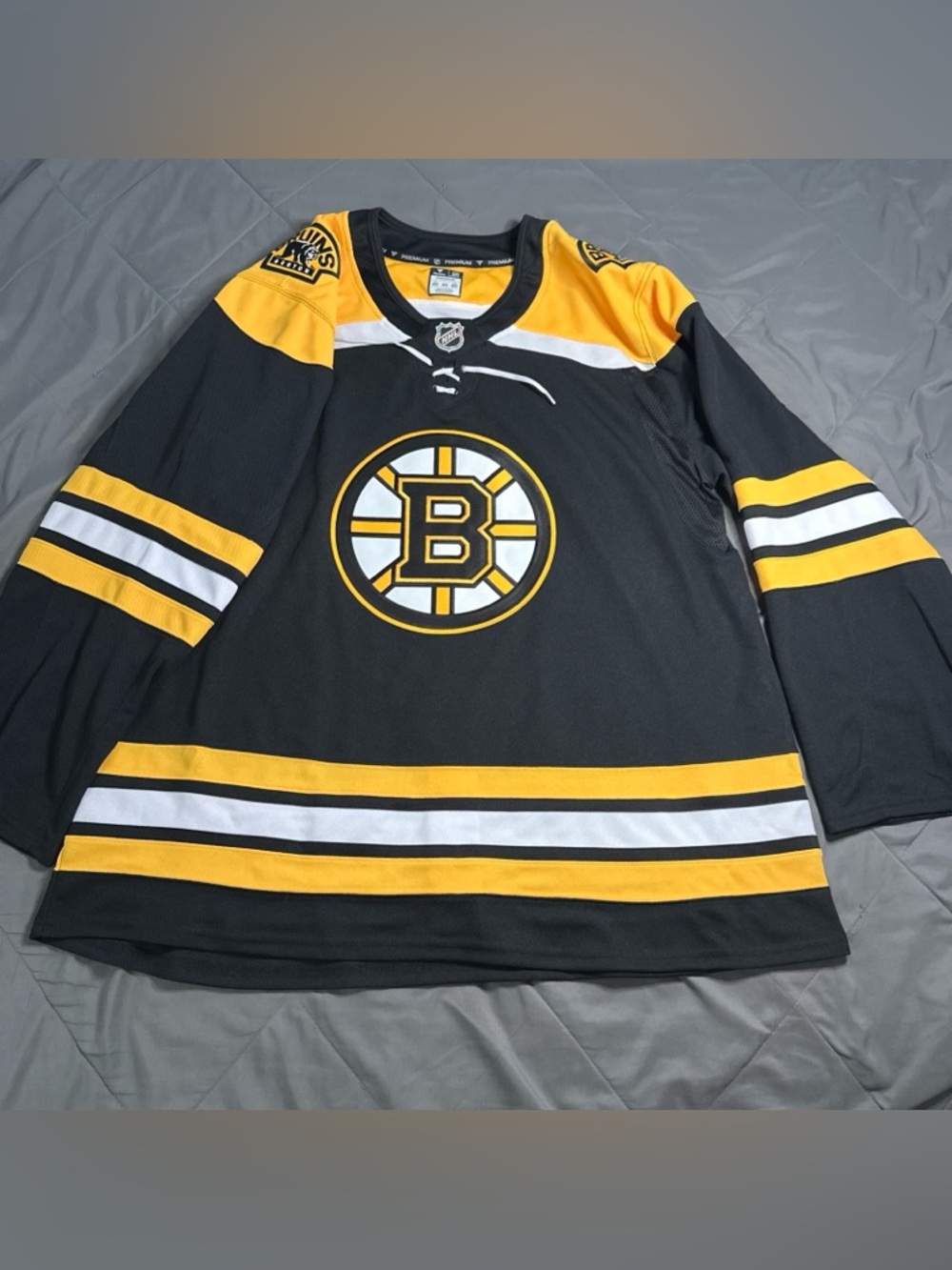 Boston bruins hockey premium fanatics jersey size 56 XXL NWOT